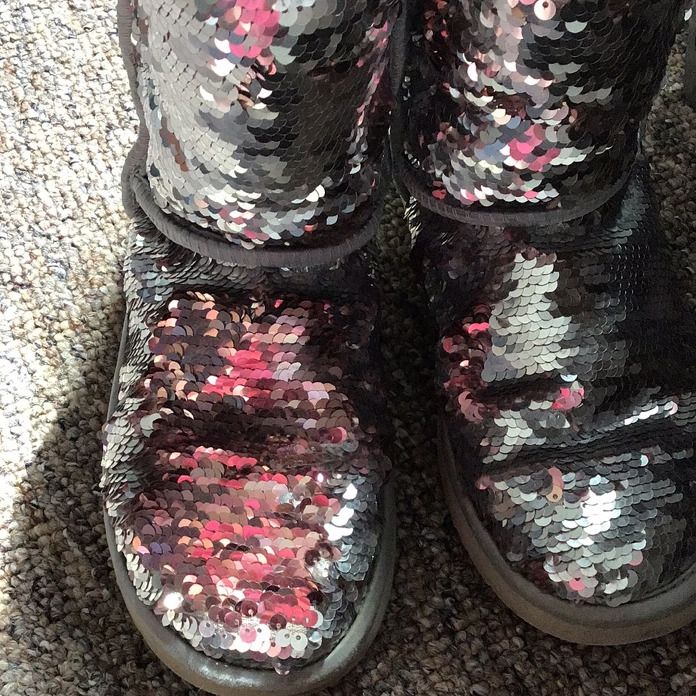 Authentic Uggs - image 3